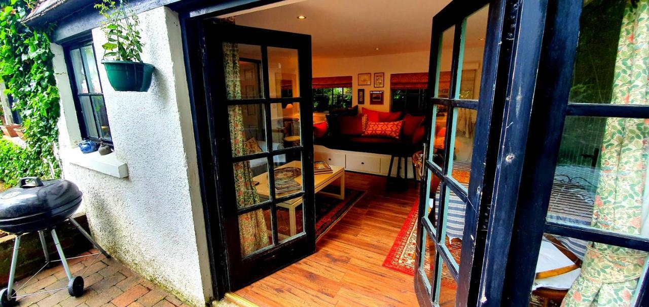 Charming Victorian Coach House Villa Jordanstown Exterior foto